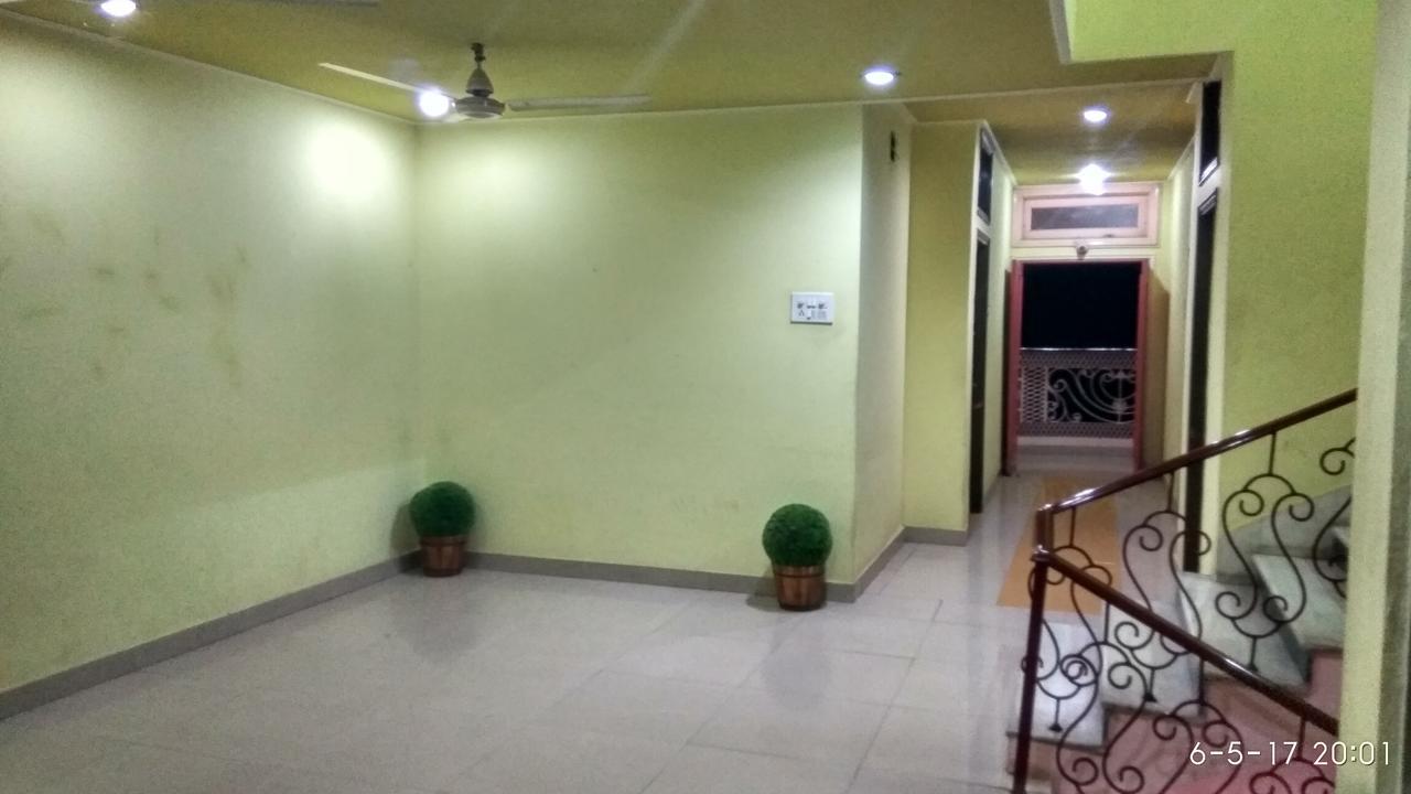 Hotel Varsa Dibrugarh Exterior foto